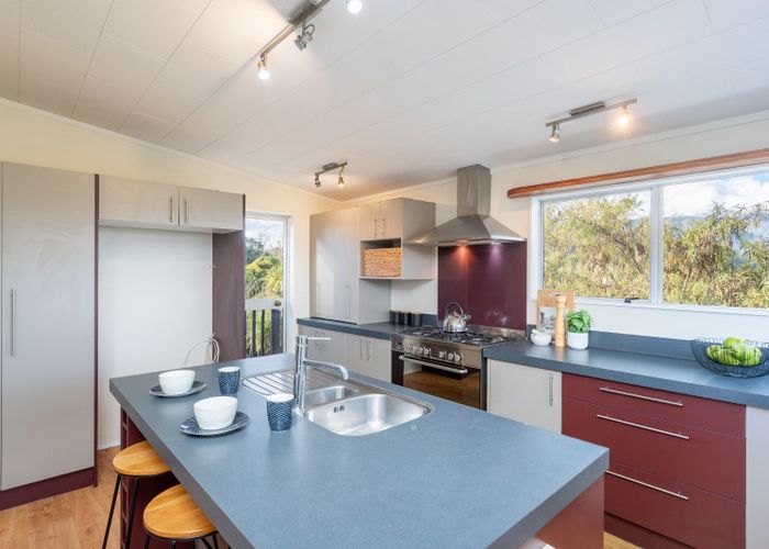 at 14 Alleyne Court, Brown Owl, Upper Hutt, Wellington