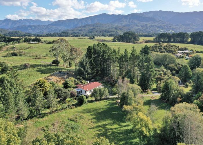  at 27 Fraser Road, Rangihaeata