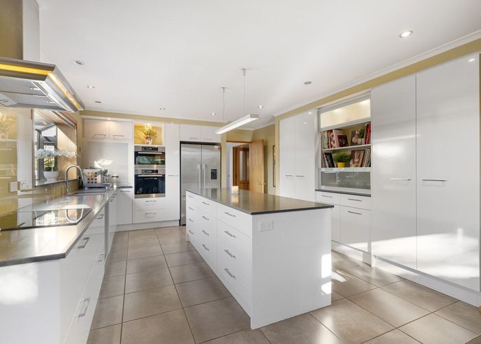  at 5B Regency Crescent, Redwood, Christchurch City, Canterbury
