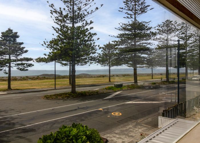  at 619 Marine Parade, Napier South, Napier