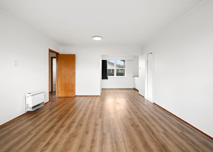  at 19B Kensington Place, Fairfield, Hamilton