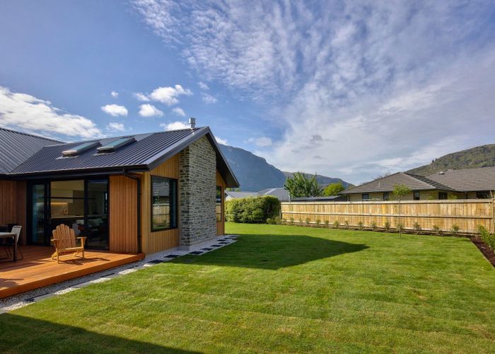  at 9 Morepork Way, Arthurs Point, Queenstown
