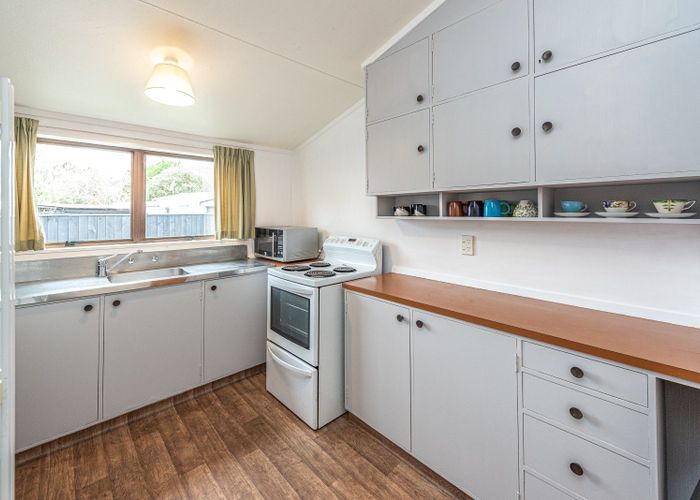  at 42 Wembley Place, Whanganui East, Whanganui