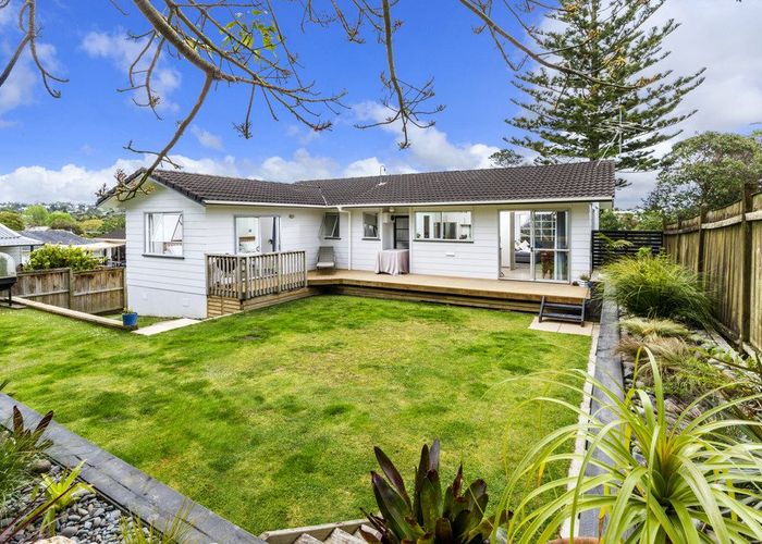  at 42 Hellyers Street, Birkdale, Auckland