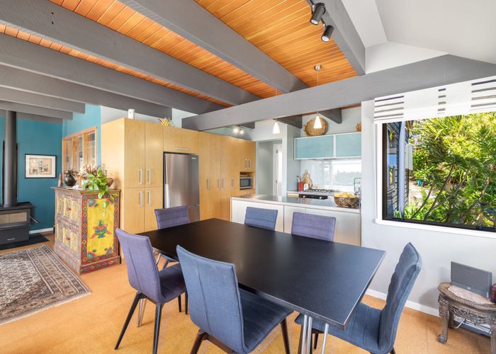  at 5 Te Ara Crescent, Lyttelton