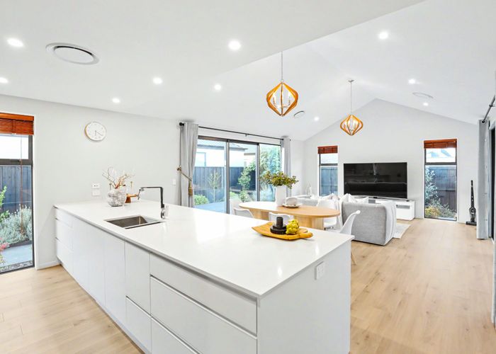  at 6 Kirkland Crescent, Harewood, Christchurch City, Canterbury