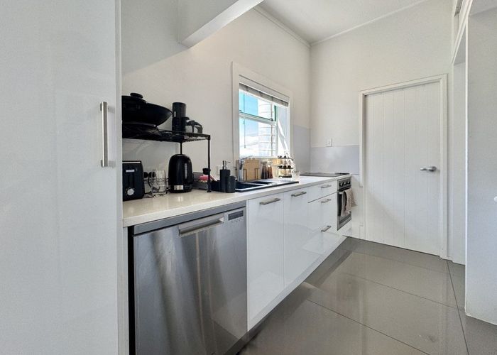  at 3/70A Tawa Road, One Tree Hill, Auckland City, Auckland