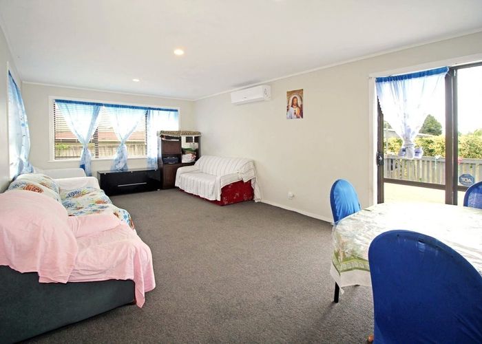  at 14 White Road, Manurewa, Manukau City, Auckland