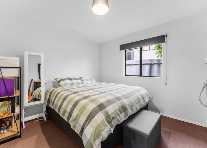  at 82E Coopers Road, Gate Pa, Tauranga, Bay Of Plenty