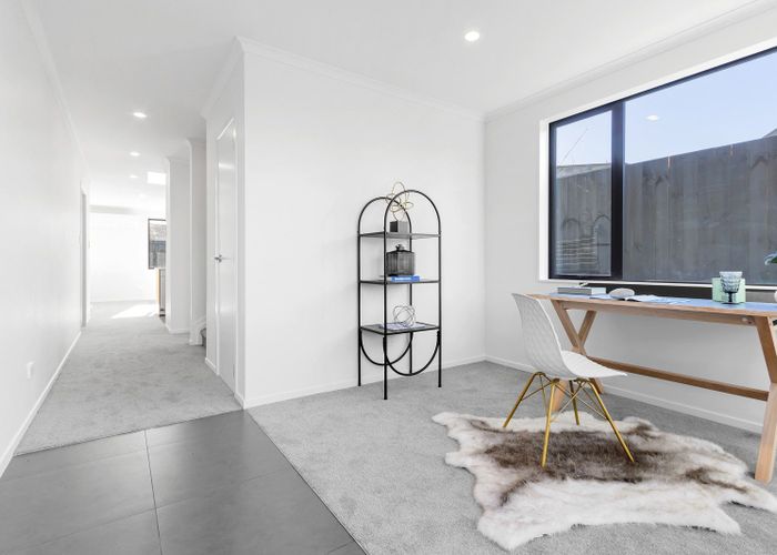  at 4/9 Woodland Drive, Flagstaff, Hamilton