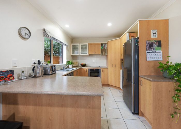  at 37/1 Piriti Drive, Te Atatu Peninsula, Waitakere City, Auckland