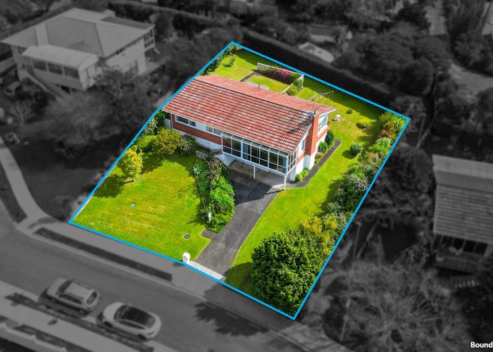  at 5 Willow Way, Sunnyhills, Manukau City, Auckland