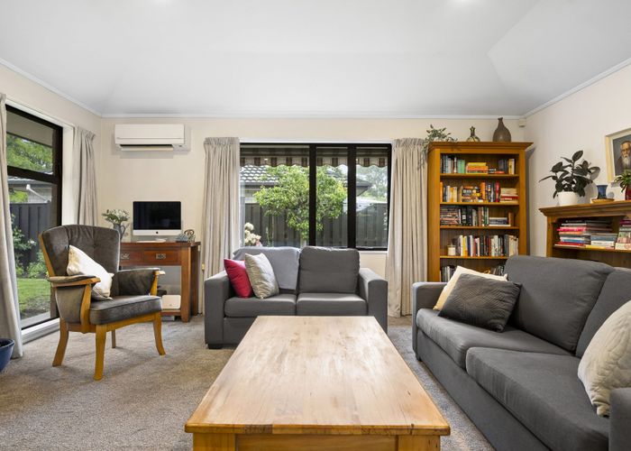  at 5 Villa Grove, Ilam, Christchurch City, Canterbury