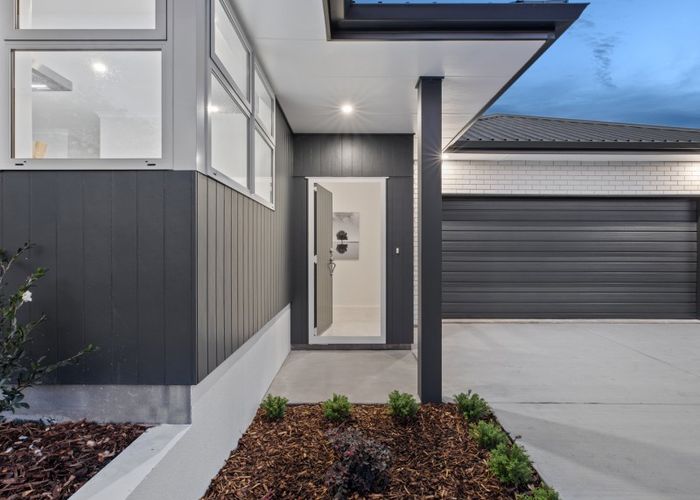  at 11 Gabriela Close, Pyes Pa, Tauranga