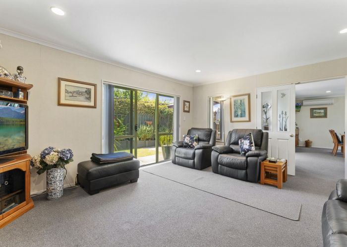  at 4 Berkeley Grove, Bethlehem, Tauranga