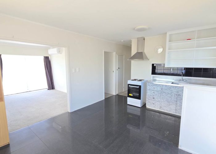  at 4/1223 New North Road, Mount Albert, Auckland City, Auckland