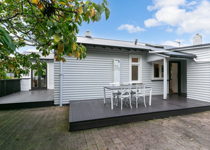  at 30 Izard Road, Khandallah, Wellington