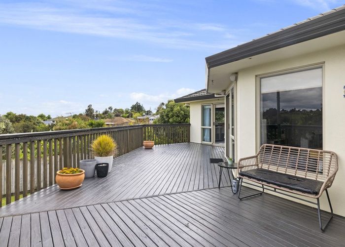  at 3 Maddison Place, Welcome Bay, Tauranga