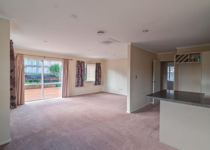  at 47 Makora Road, Massey, Auckland