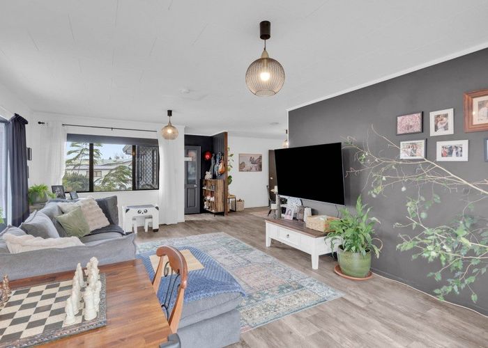  at 8 Shelley Jane Place, Dinsdale, Hamilton, Waikato
