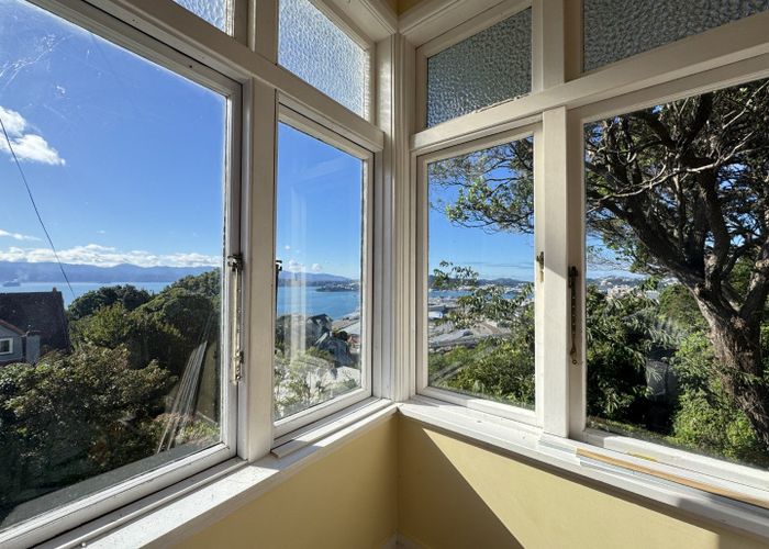  at Unit A/51B Barnard Street, Wadestown, Wellington, Wellington