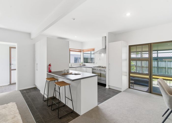  at 140 Yaldhurst Road, Upper Riccarton, Christchurch City, Canterbury