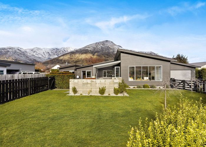  at 14 Orbell Drive, Lake Hayes, Queenstown-Lakes, Otago