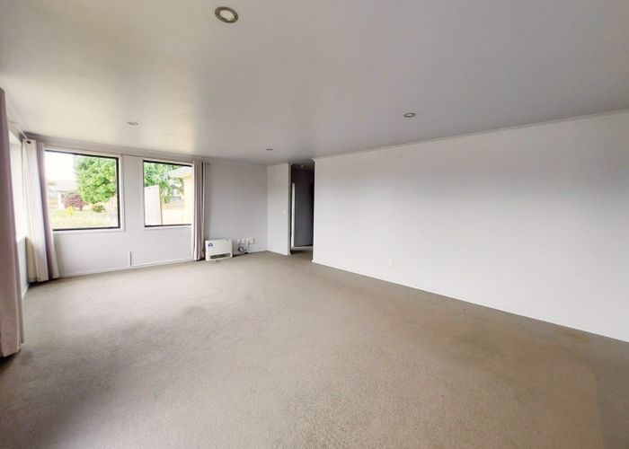  at 25 Saxon Woods Drive, Rototuna, Hamilton, Waikato