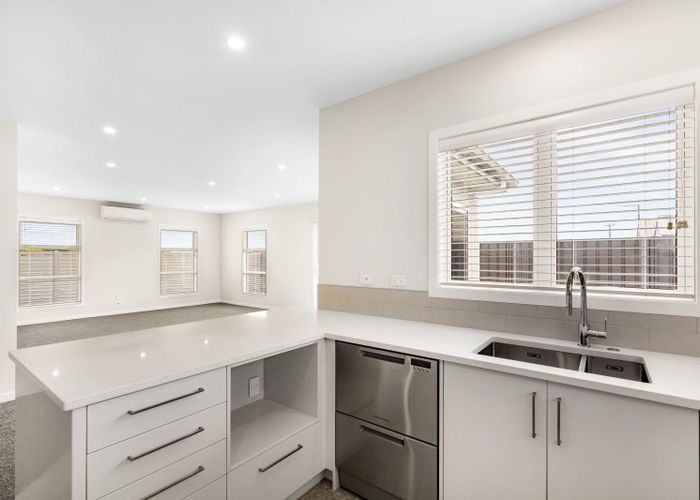  at 102 Eriksen Road, Te Awa, Napier, Hawke's Bay