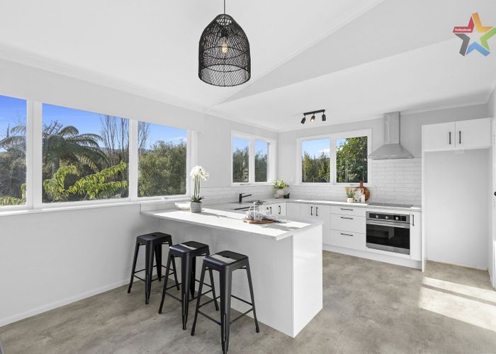  at 84 Holborn Drive, Stokes Valley, Lower Hutt