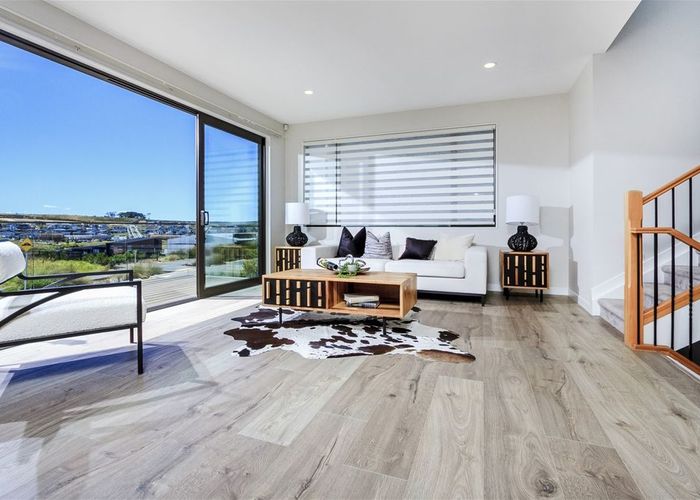  at 24 Windlass Street, Long Bay, Auckland