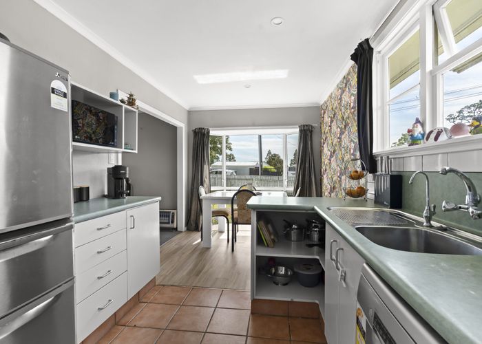  at 43 Woodleigh Street, Frankleigh Park, New Plymouth