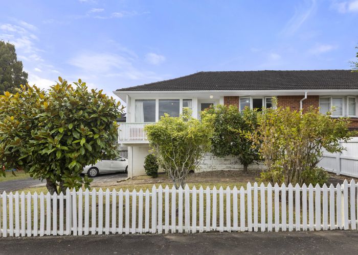  at 20 Middlesex Road, Waterview, Auckland