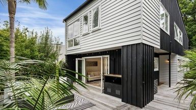  at 16/1 Shore Road, Remuera, Auckland