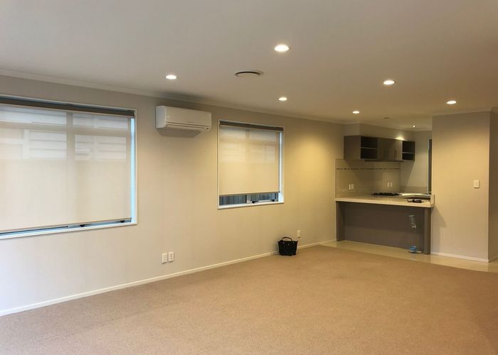  at 96 Flat Bush School Rd, Flat Bush, Manukau City, Auckland