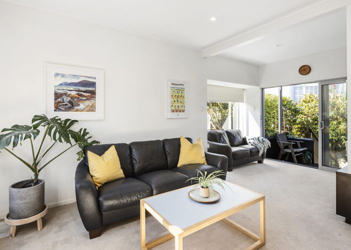 Recently sold 2/23 Box Hill, Khandallah, Wellington homes.co.nz