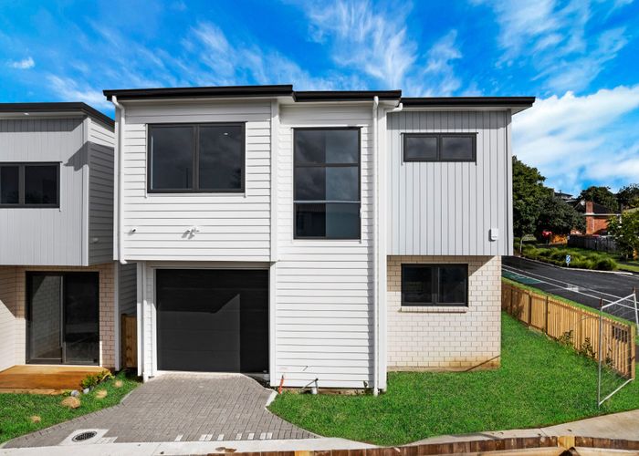  at Lot 1- 4/8 Friesian Drive, Mangere, Manukau City, Auckland