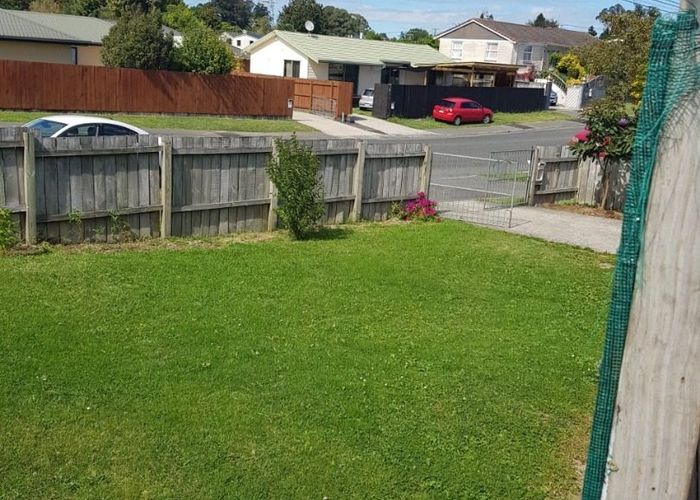  at 4 Pine Avenue, Bader, Hamilton