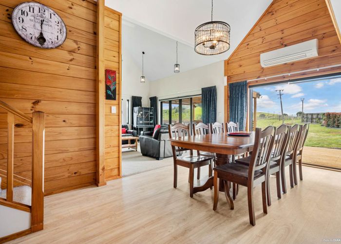  at 22 Axtens Road, Bombay