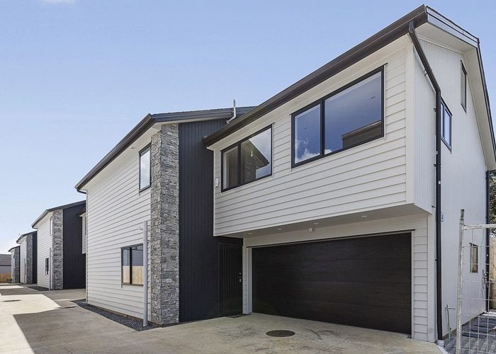  at 53 Bolton Street, Blockhouse Bay, Auckland City, Auckland