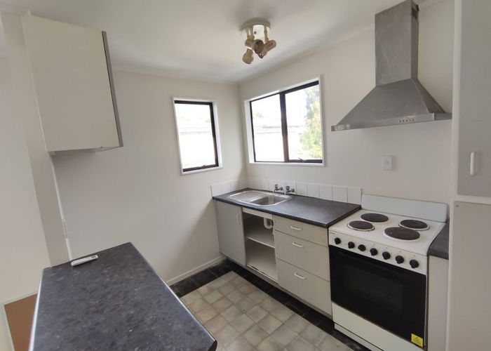  at 27H Rehia Road, Massey, Waitakere City, Auckland