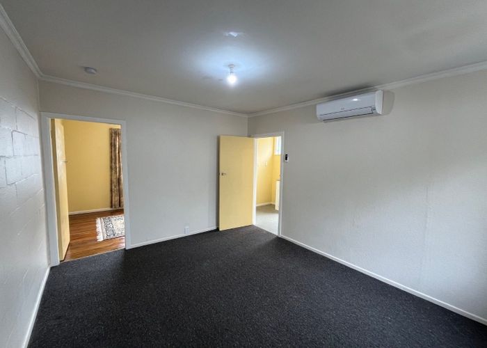  at 5a Ranelagh Terrace, Karori, Wellington, Wellington