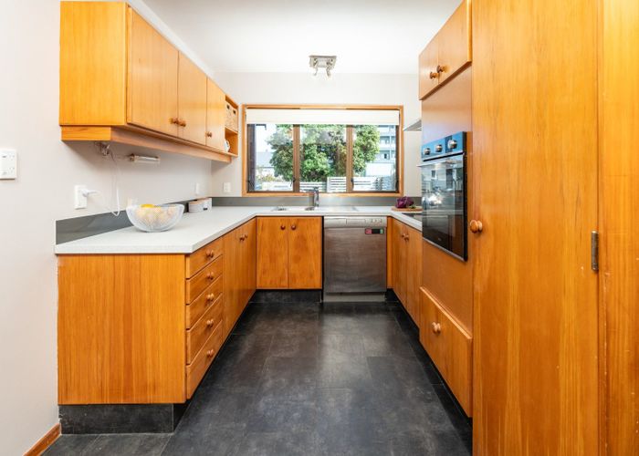  at 2/10 Paeroa Street, Newtown, Wellington, Wellington