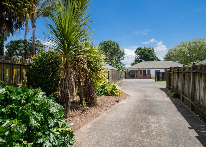  at 8 Hilliard Place, Leamington, Cambridge