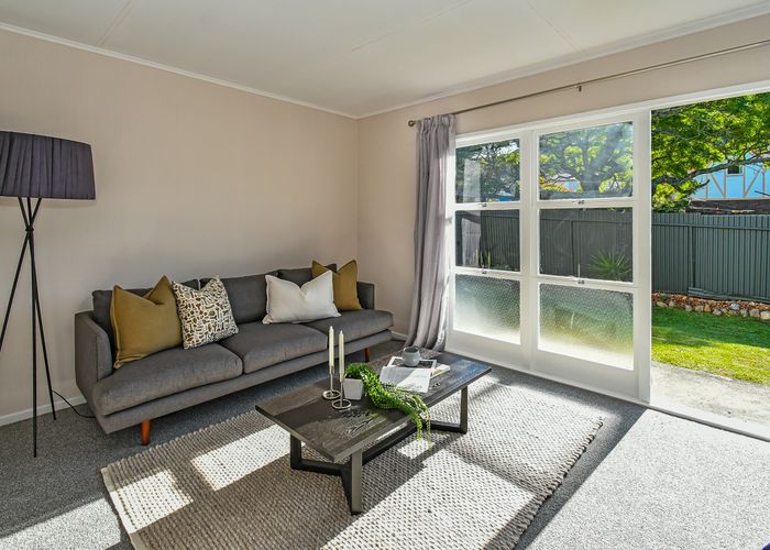  at 19/9 Mountain Road, Mount Wellington, Auckland