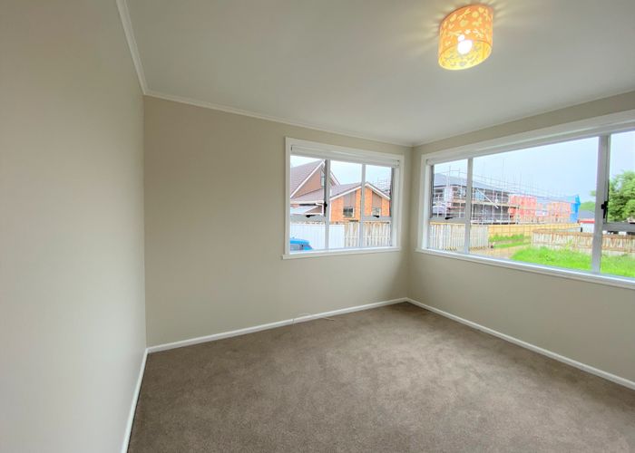  at 35 Somerset Road, Mount Roskill, Auckland