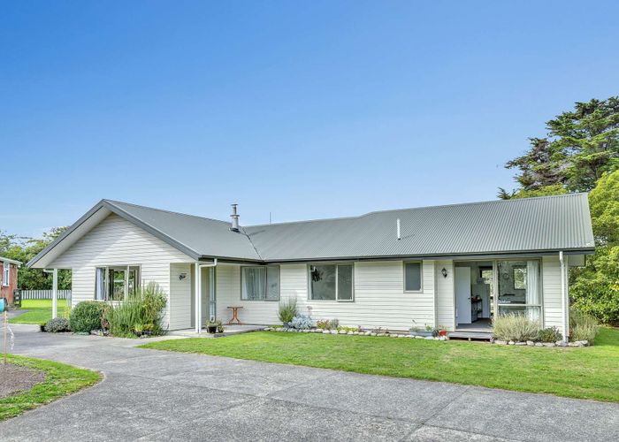  at 332 Cape Foulwind Road, Carters Beach, Buller, West Coast