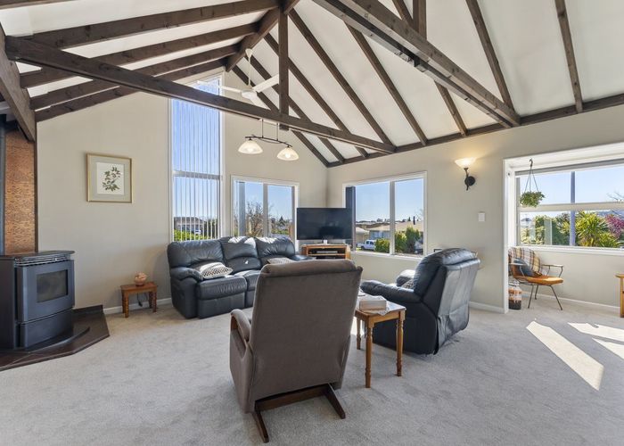  at 8 Newall Avenue, Stoke, Nelson, Nelson / Tasman