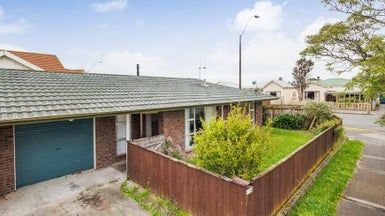  at 2 Worcester Street, West End, Palmerston North