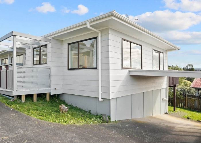  at 12 Danube Lane, Glen Eden, Auckland